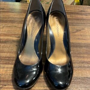 Women’s black heels